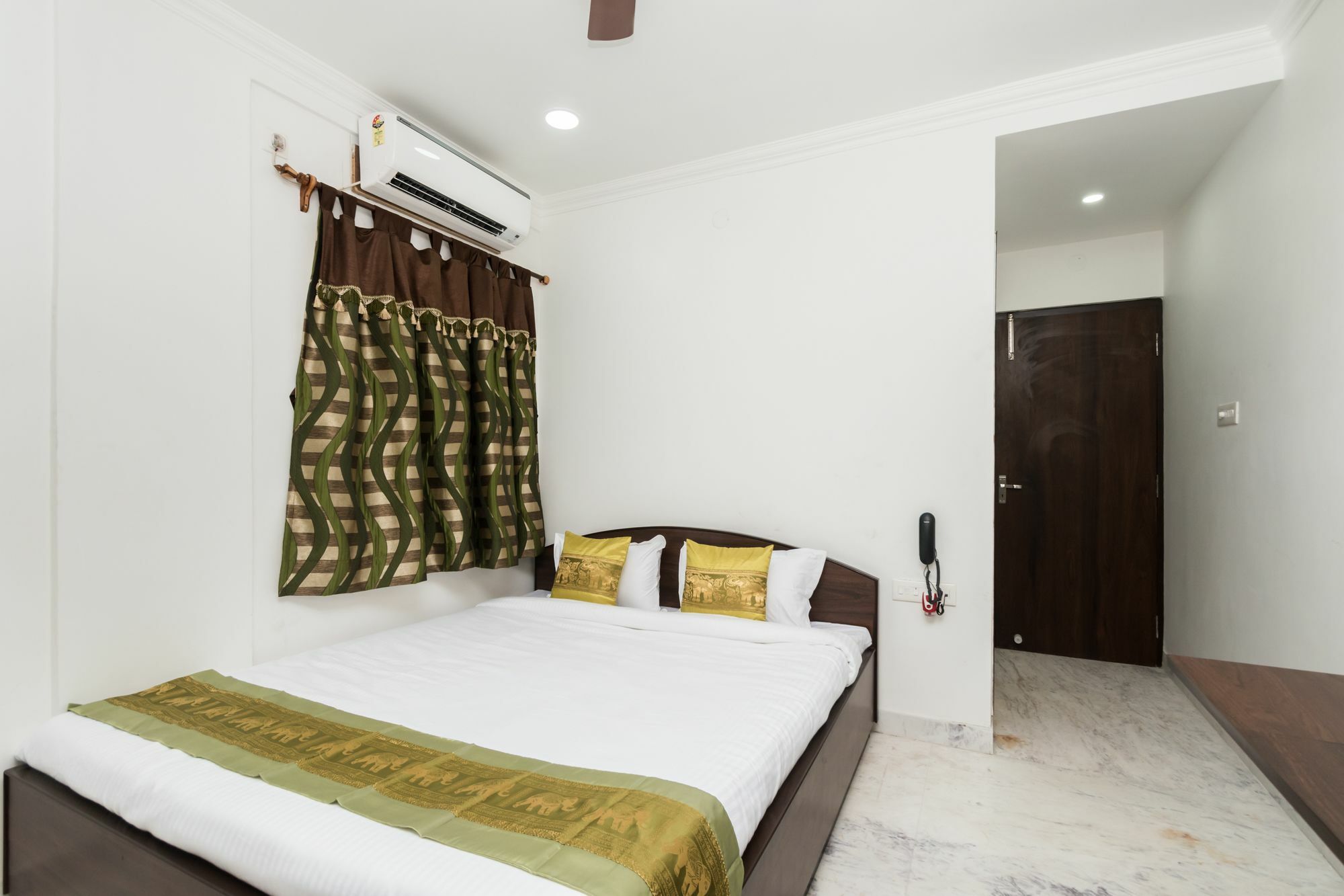 Super Hotel O New Town Near Axis Mall Formerly Spandan Inn Calcutta Exteriör bild